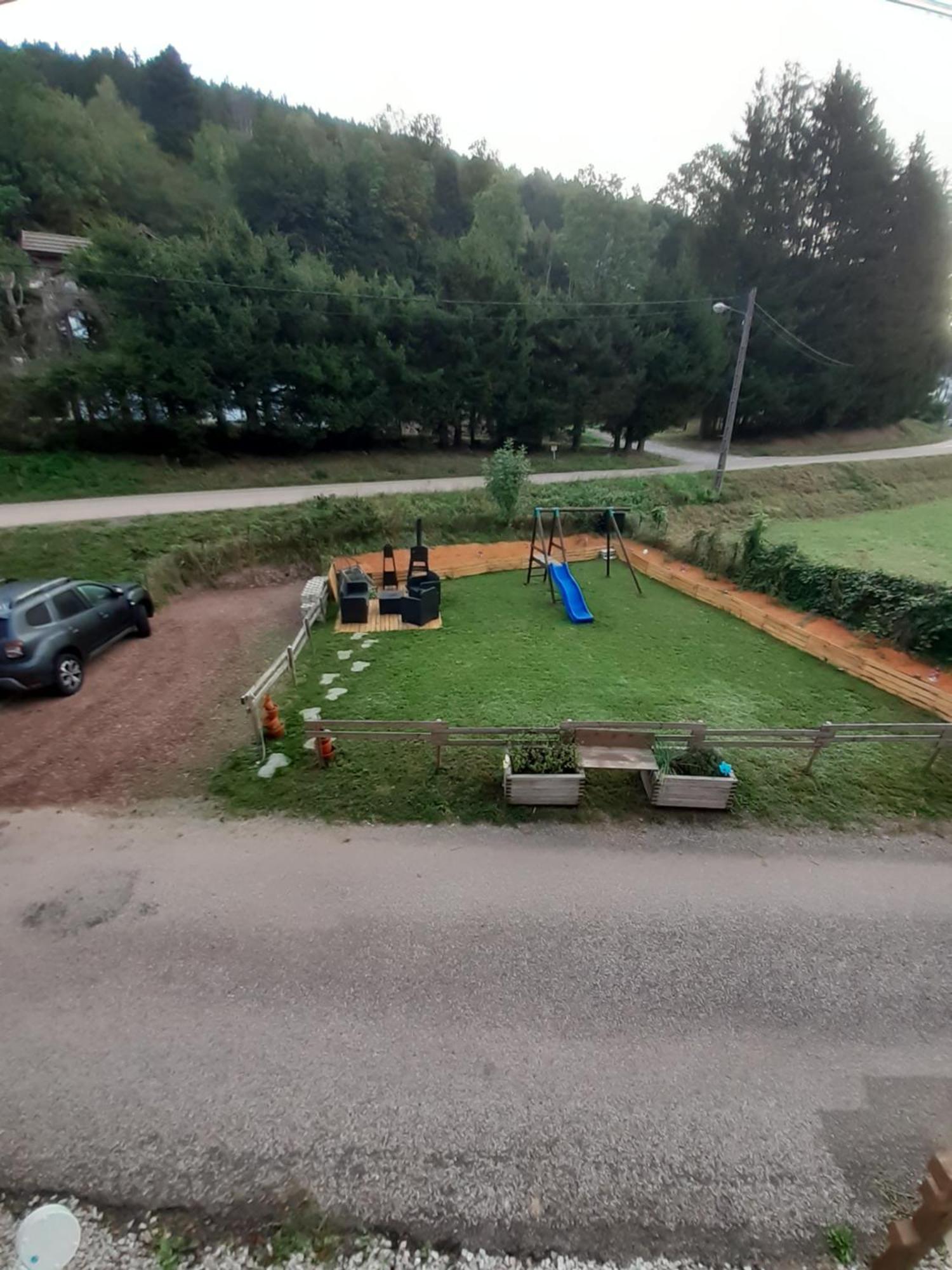 Gite De L'Ours Saint-Maurice-sur-Moselle Exterior foto